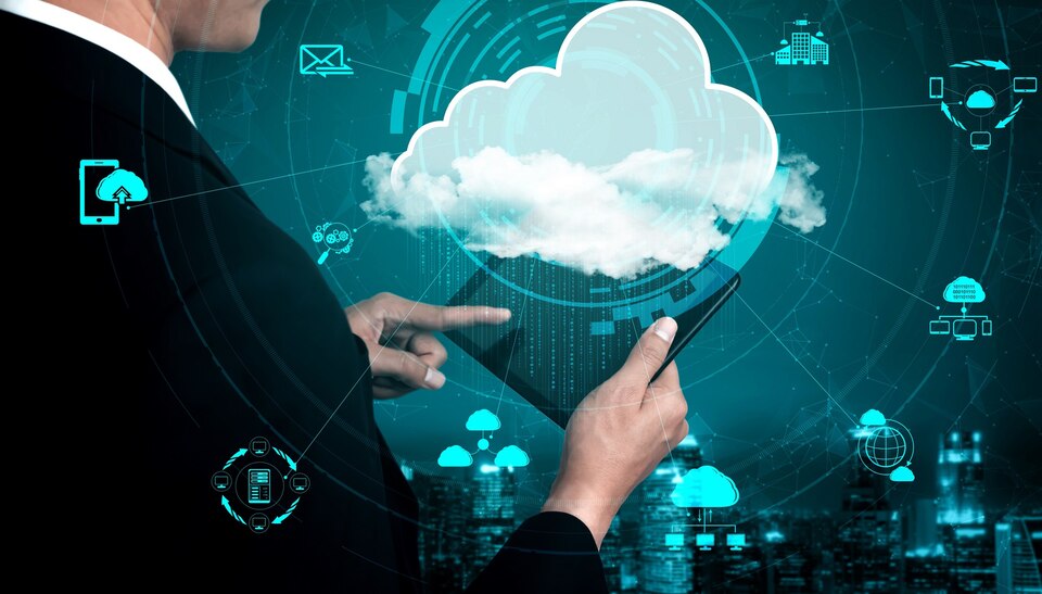 Cloud computing technology and online data storage