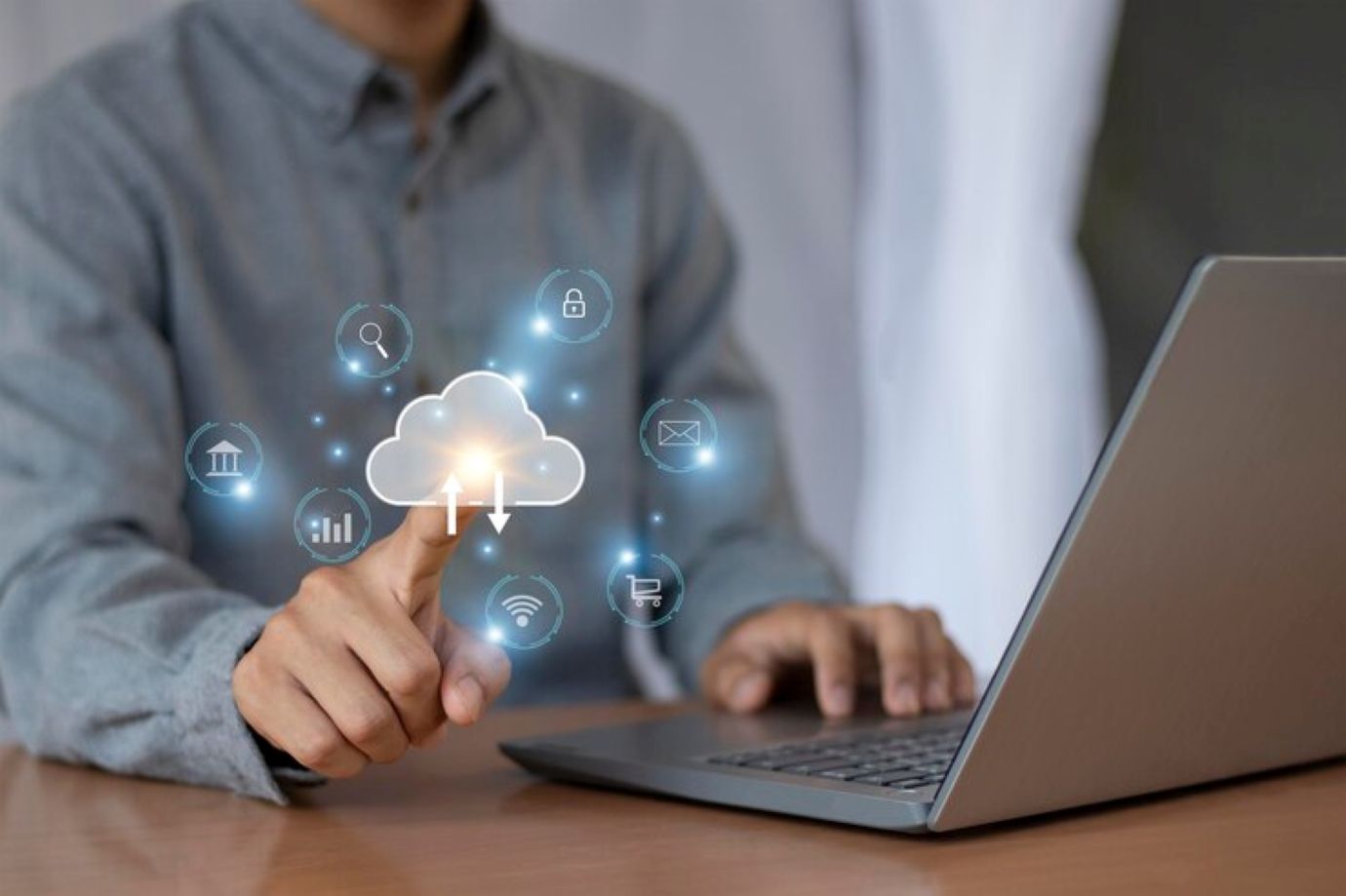 Cloud computing data transfer network and internet service concepts