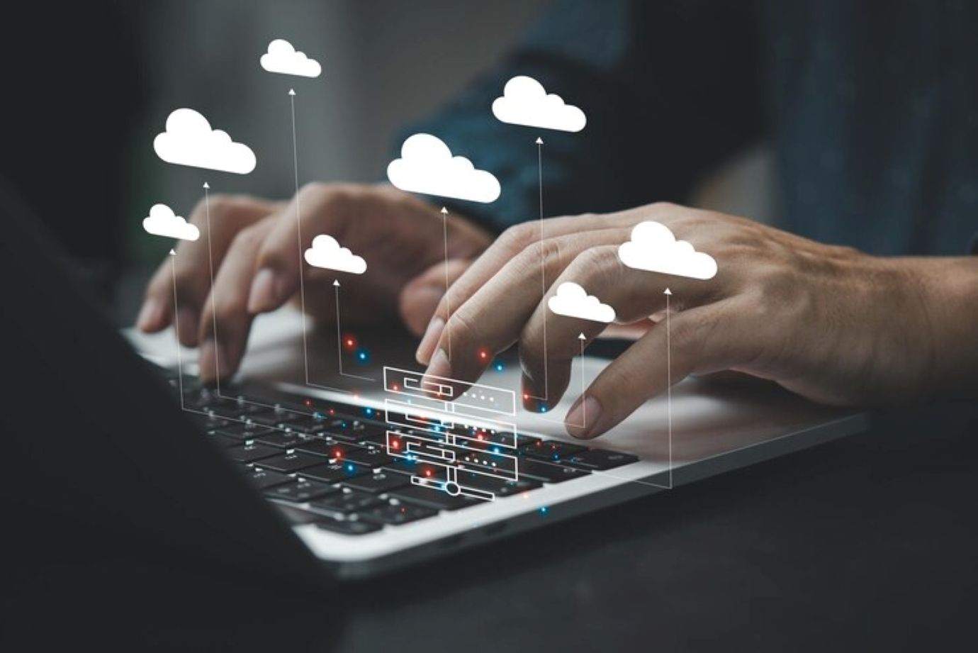 Server cloud Indonesia menawarkan keunggulan latensi rendah dan dukungan teknis lokal yang tidak dimiliki oleh layanan cloud berbasis luar negeri.
