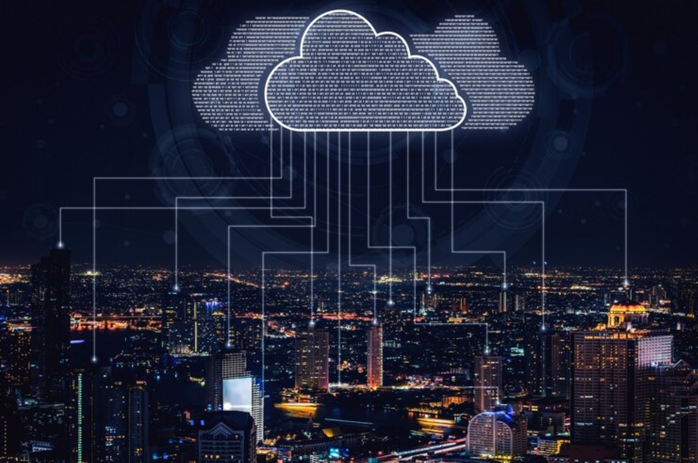 Arsitektur cloud scalable yang solid — termasuk load balancer dan cluster server — menjaga stabilitas layanan digital meski beban kerja terus berubah.
