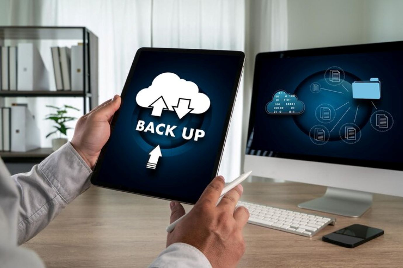 Best practice backup cloud — enkripsi end-to-end dan monitoring aktif — memastikan data selalu aman, up-to-date, dan siap dipulihkan kapan saja.