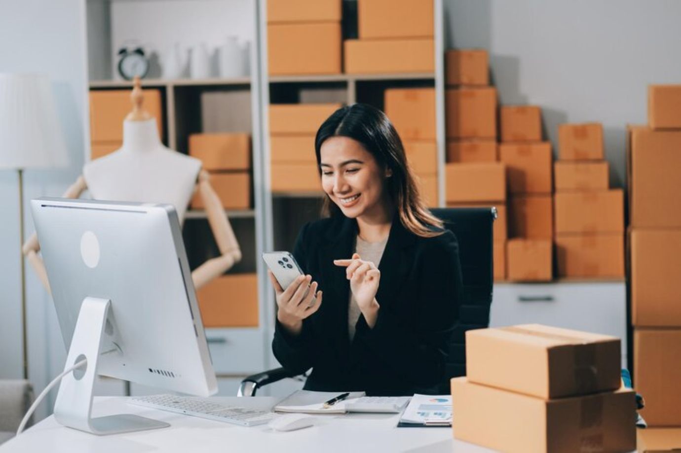 Standar keamanan cloud drive yang ketat memastikan data tetap terlindungi selama penyimpanan maupun saat ditransfer.